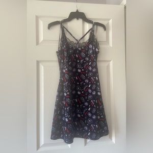 Hot Topic Her Universe Disney Cruella Icon Toss Velvet Strappy Dress